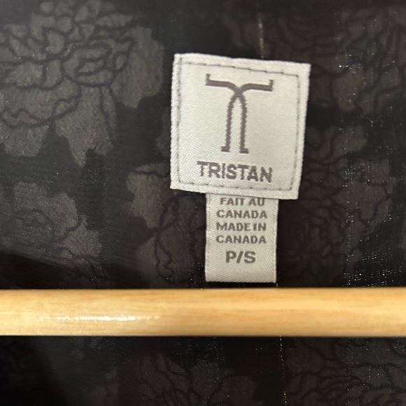 NWOT Fit & Flare Tristan Floral Dress Size S - Picture 3 of 7